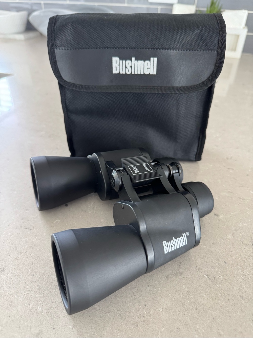 Bushnell Insta-Focus 10x50 Binoculars with Original Case